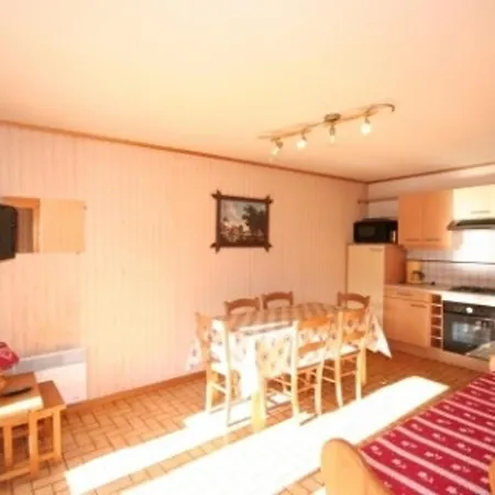 : 2 Pieces, 5 Pers, Animaux Admis, Wi-fi - Fr-1-676-92 Lägenhet Châtel